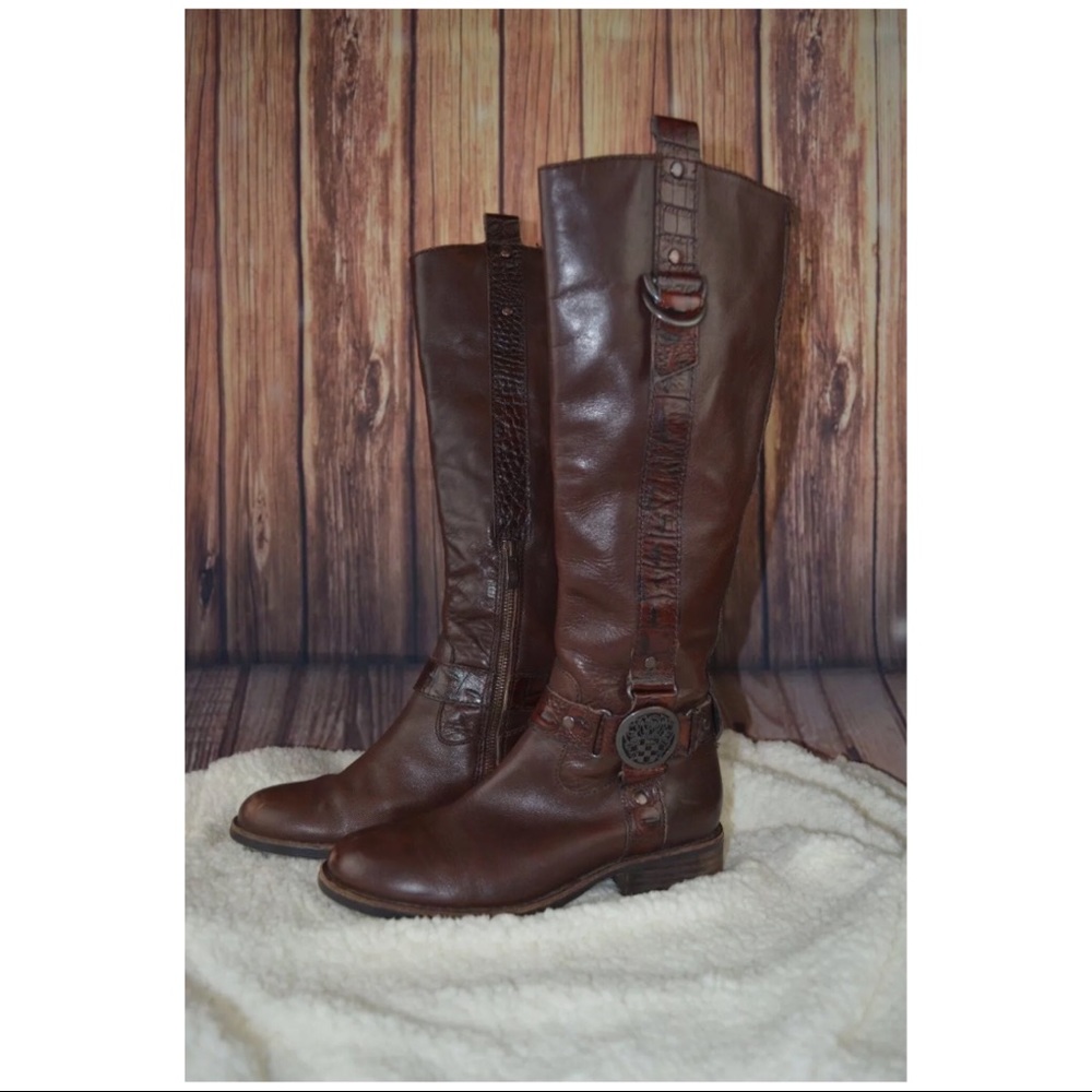 Vince Camuto Alligator Print Leather Boots